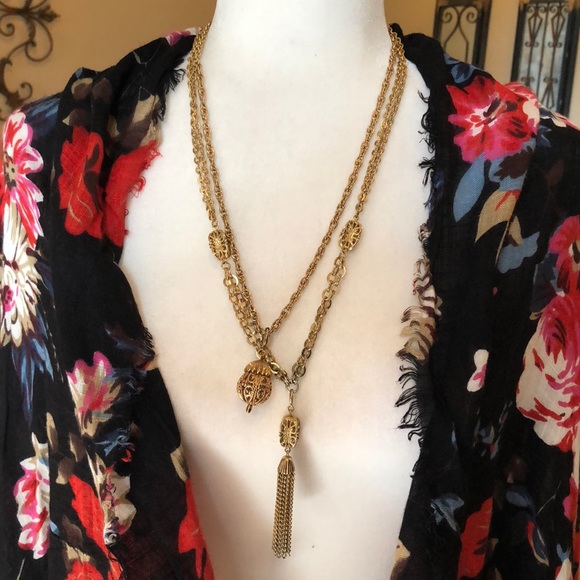 Jewelry - - Vintage Costume Jewelry Necklace